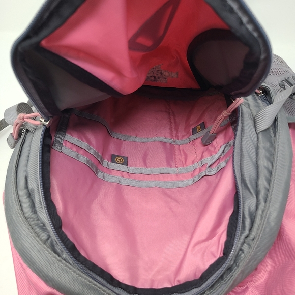 The North Face Wasatch Backpack Laptop Bag School Work Gray Pink Shoulder Strap - Picture 5 of 8